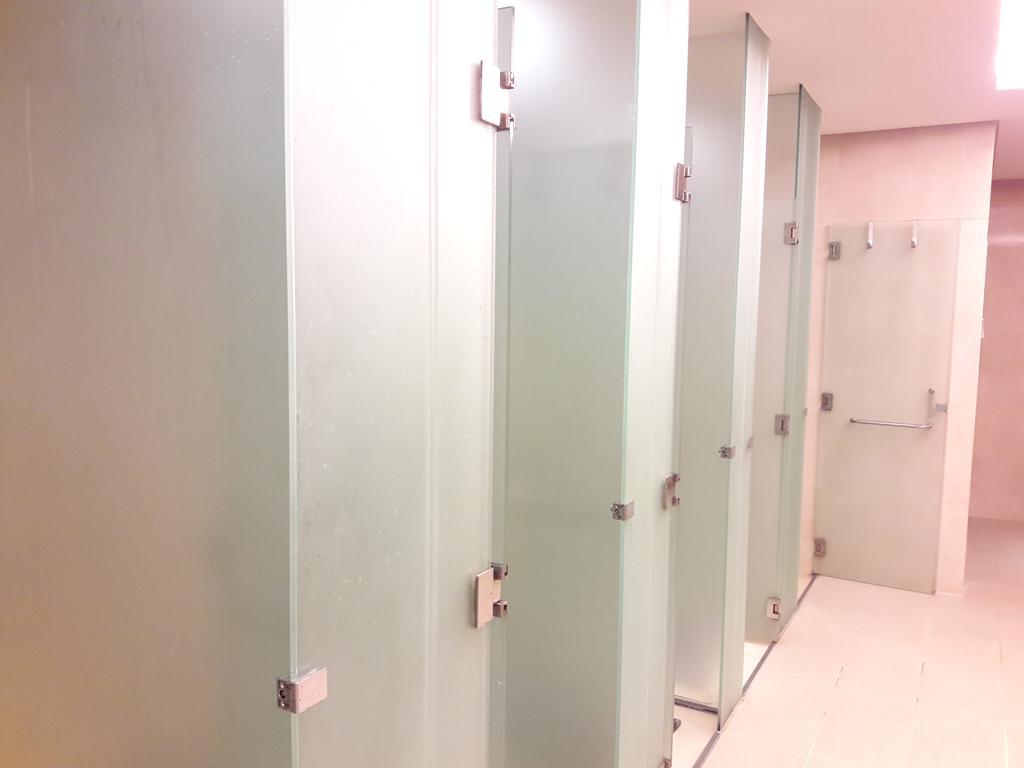 Bluesky Serviced Airport Plaza Apartment *