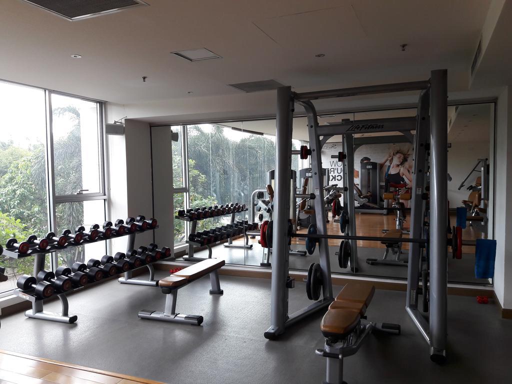 Bluesky Serviced Airport Plaza Apartment