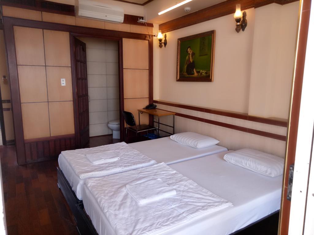 Hotel Bi Saigon 2*