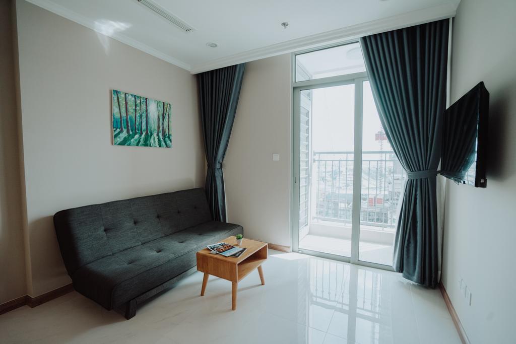 Apartment The Berry Vinhomes Luxury Ho Chi Minh City