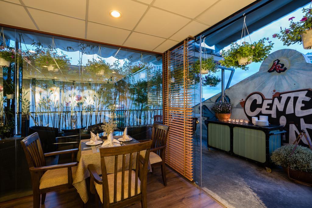 Hotel Asian Ruby Center Point & Ho Chi Minh City