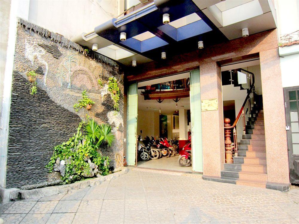 Hotel Mai Phuong Thao 2*