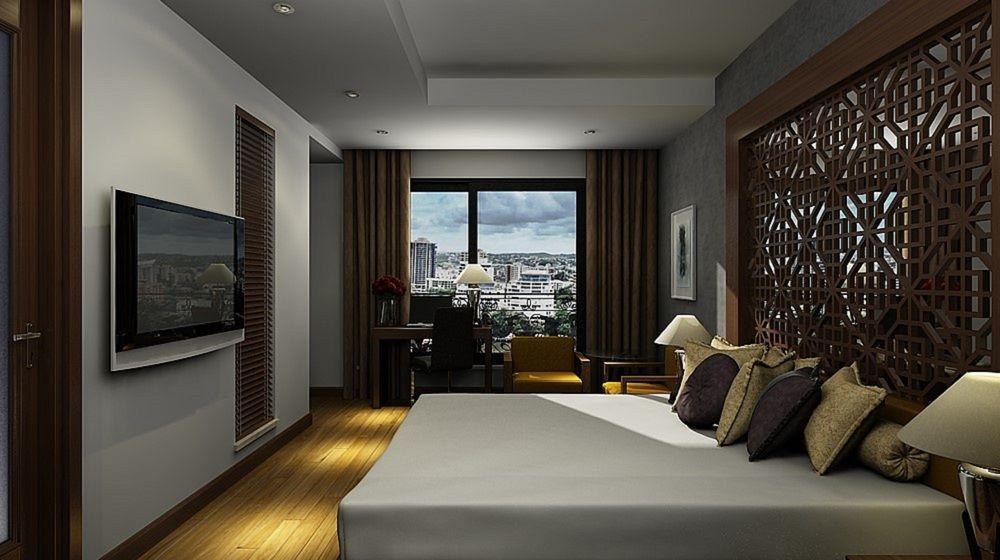 C Central Hotel Bui Vien