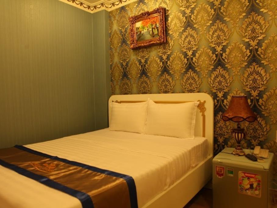 Reddoorz Bui Vien Walking Street Hotel