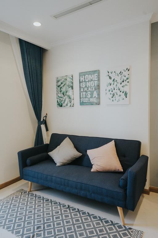 The Berry Vinhomes Luxury Apartment *