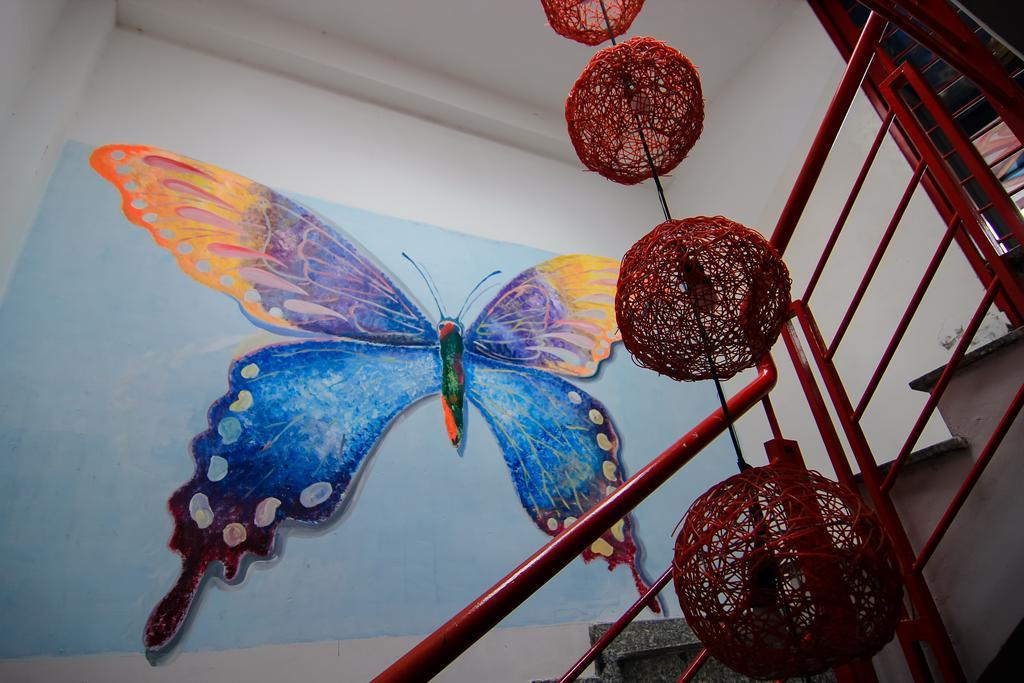 Wanderlust Saigon & Rooftop Bar Ho Chi Minh City
