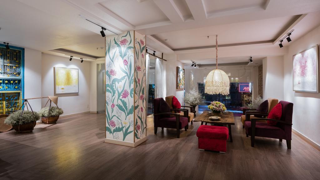 Hotel Asian Ruby Center Point &