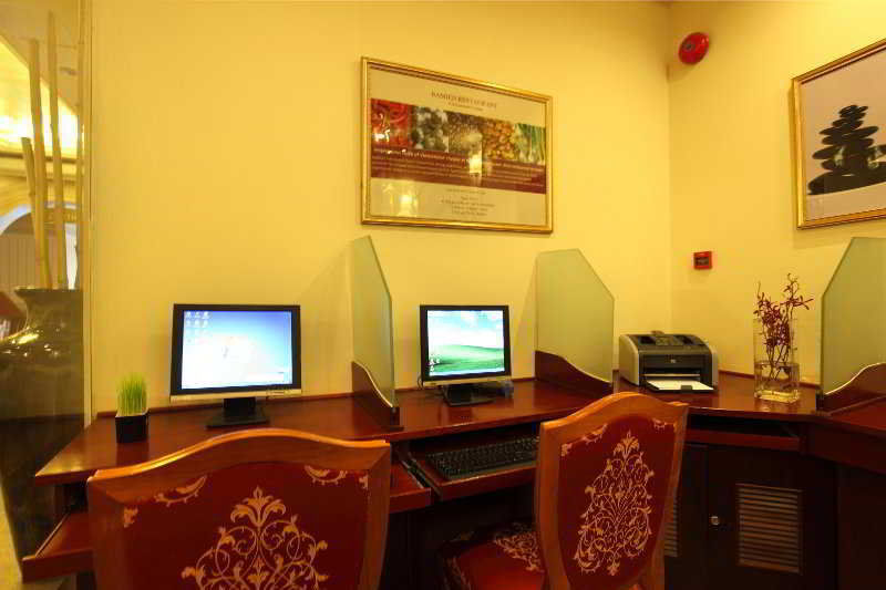 Hotel A&em Signature 4*