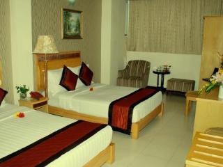 Nam De Hotel 3*
