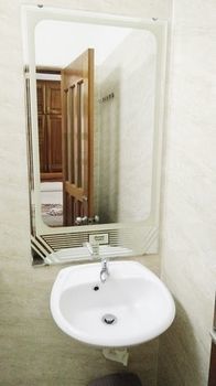 Sakura Saigon Hotel 2*