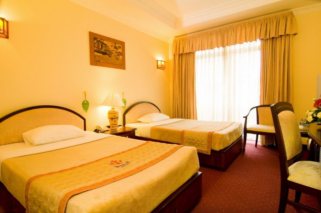 Hotel Huong Sen