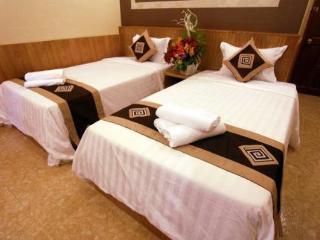 Hotel Paris Gold
