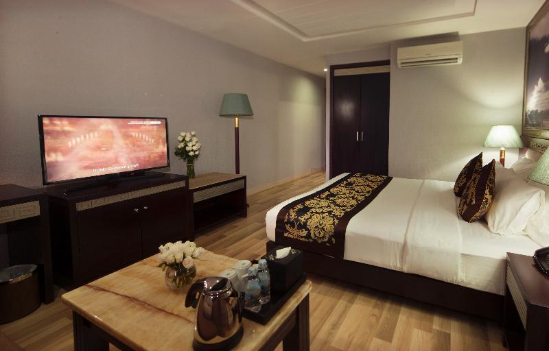 Alagon & 3* Ho Chi Minh City