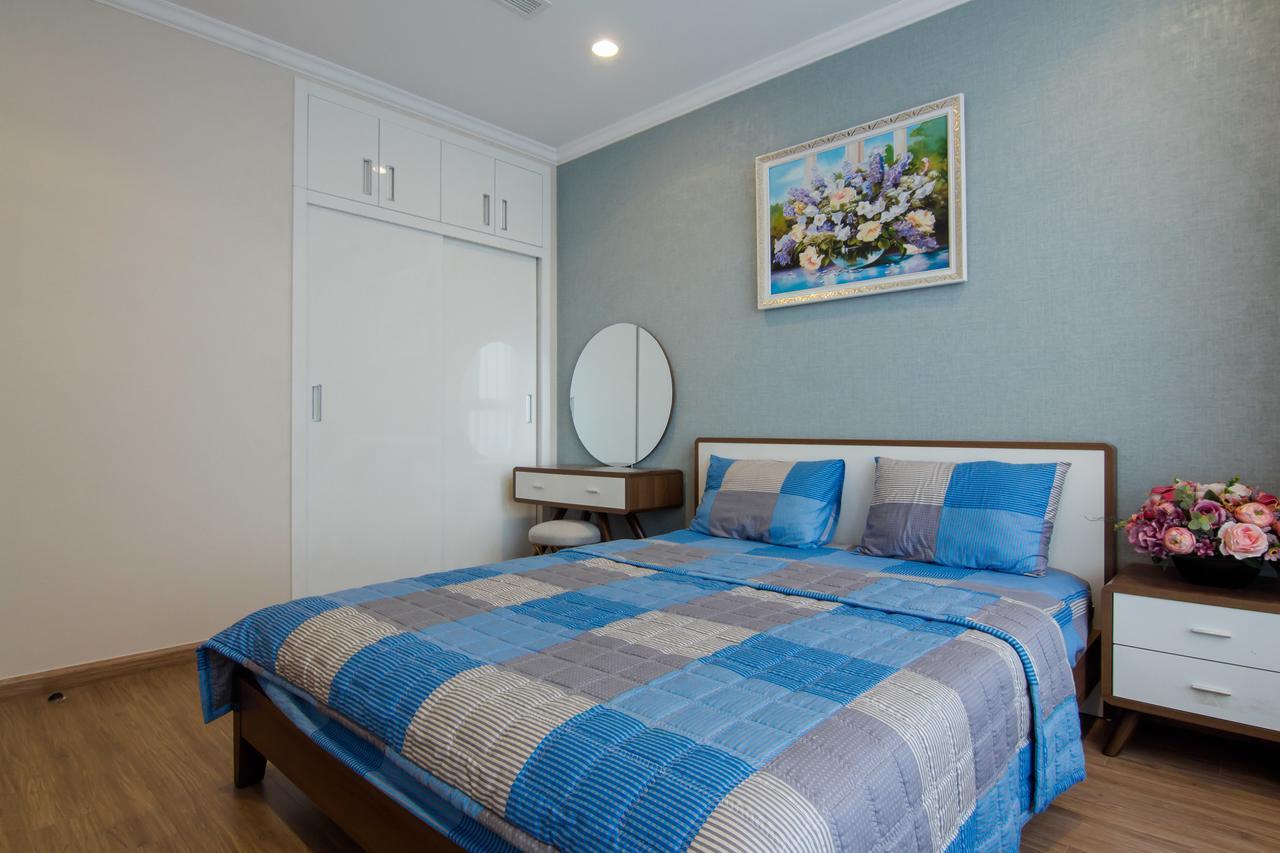 Huyen Vinhomes Central Park * Ho Chi Minh City