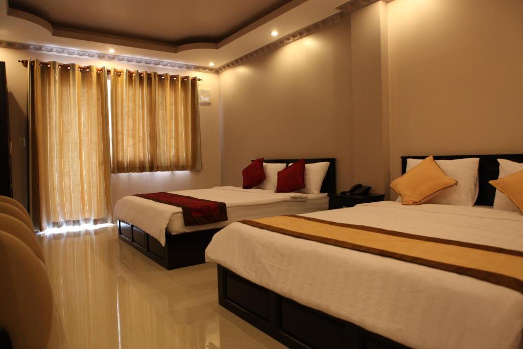 Linh Dan Hotel 2*