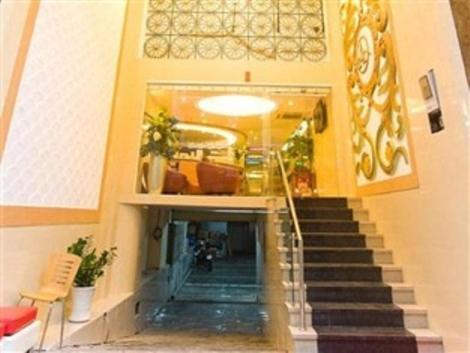 Anh Minh Hotel 2*