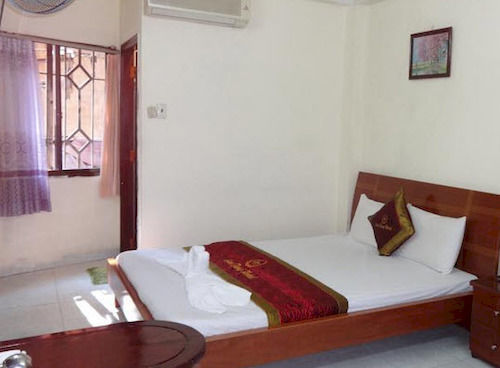 Son Tung Hotel 2*