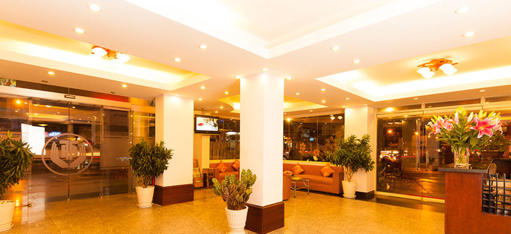 Ttc Deluxe Airport Khách sạn 3*