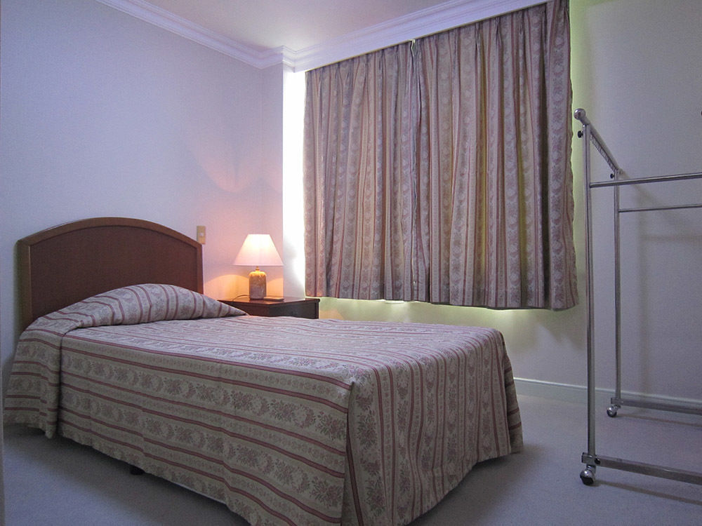 Saigon Court Serviced Apartment *