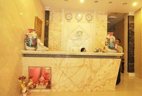 Hotel Reddoorz Ruby Star Truong Dinh