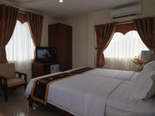 Hotel Reddoorz Ruby Star Truong Dinh 2*
