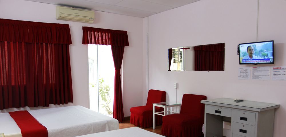 Quang Saigon Hotel- 40-7 Bui Vien-walking Street 2*
