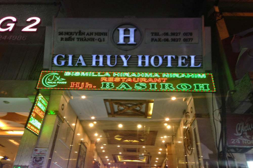 Gia Huy Hotel 2*