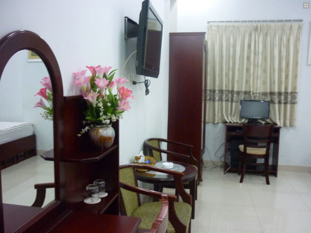 Huong Mai 2 Hotel *