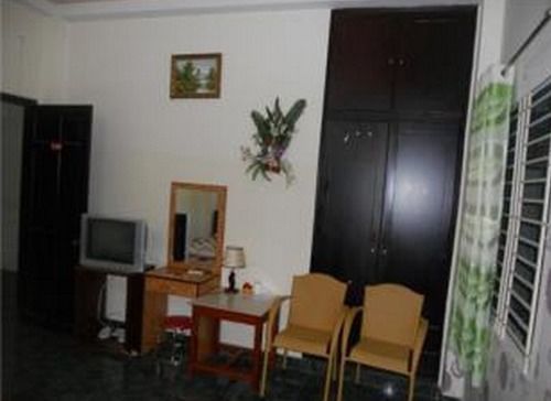 Hoa Thinh Hotel