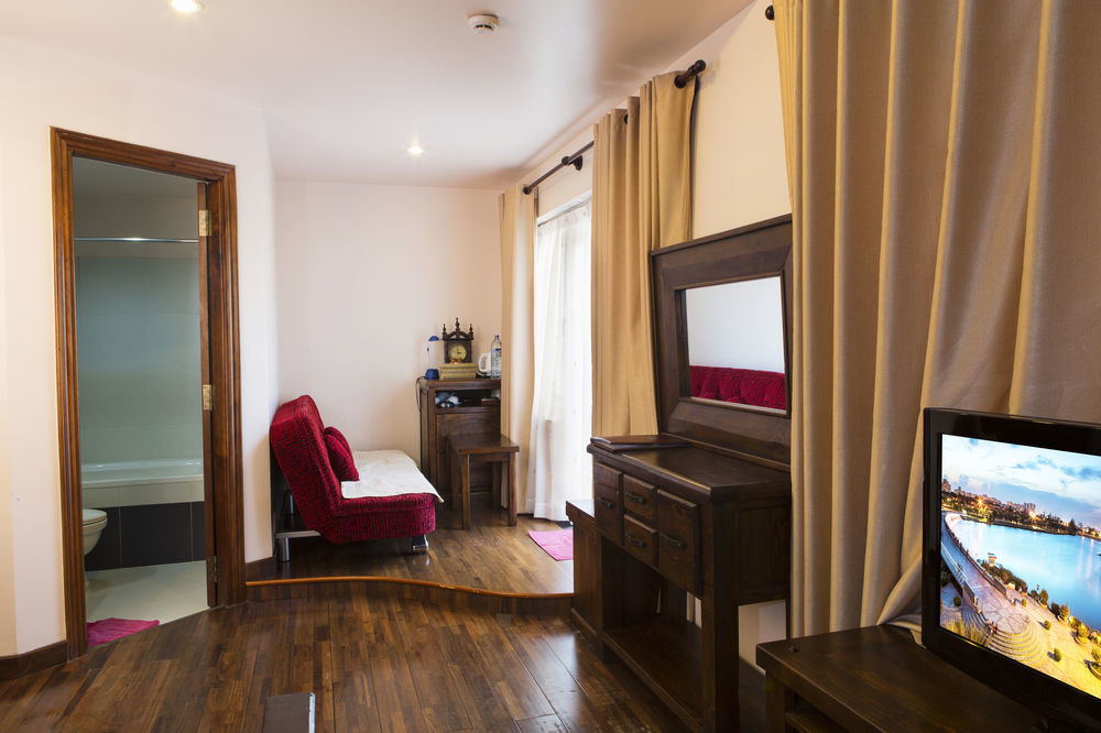 Hotel Vien Dong District 7 Phu My Hung