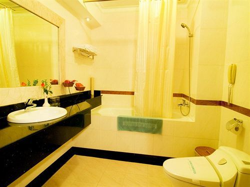 Huong Sen Hotel Ho Chi Minh City