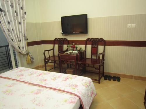 Hotel Hoang Thanh Thuy Airport 1 - Gan Am Thuc Dem Cho Hoang Hoa Tham 2*