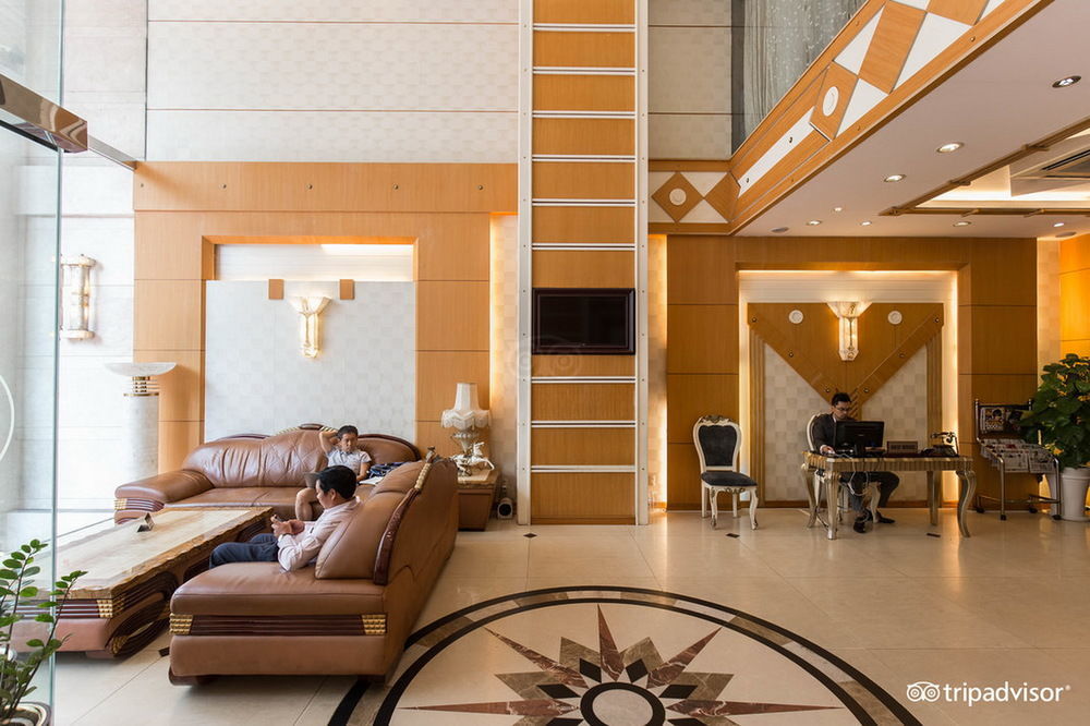 Hotel Alagon &