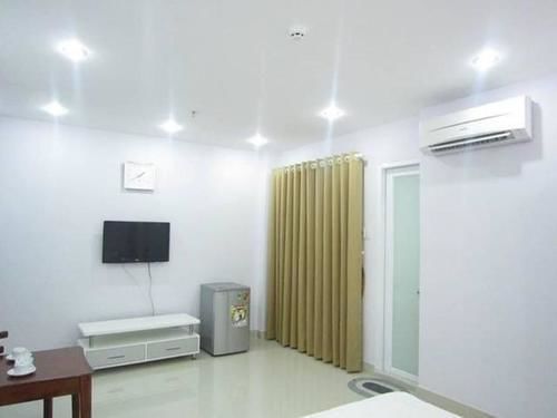 Anh Ngoc Hotel *