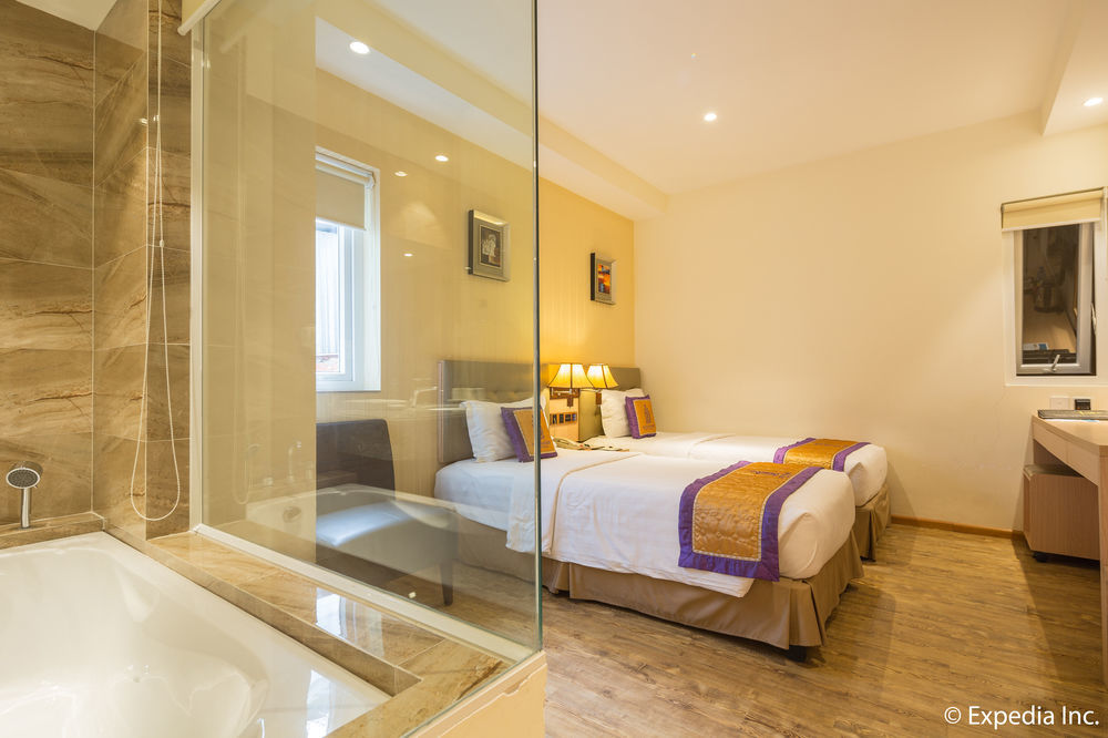 Sky Gem Sora Hotel