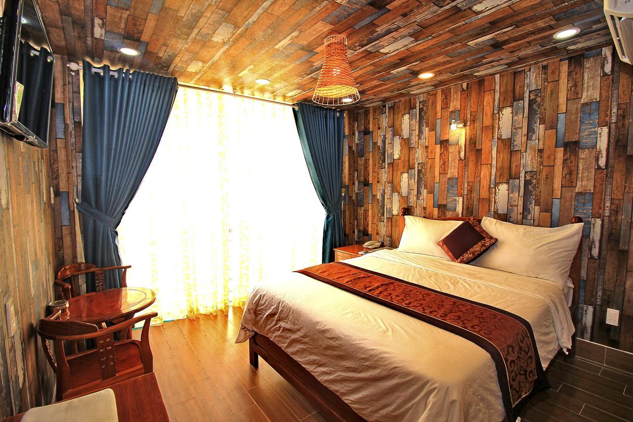 Nest Hotel 2*