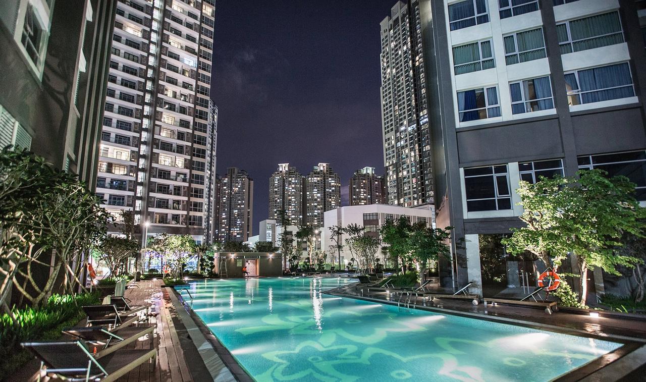 Luxury Vinhomes Central Park Apartment Ho Chi Minh City