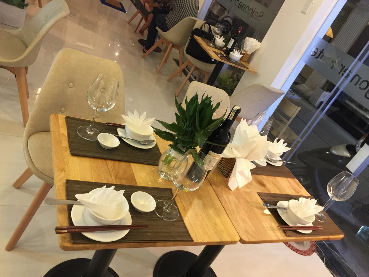 Saigoneer Hotel 2*