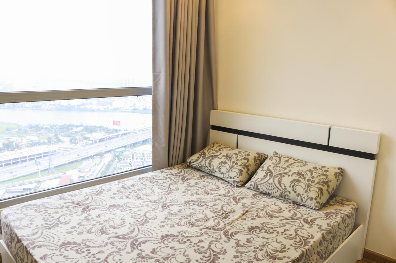 Luxury Vinhomes Central Park Apartment *
