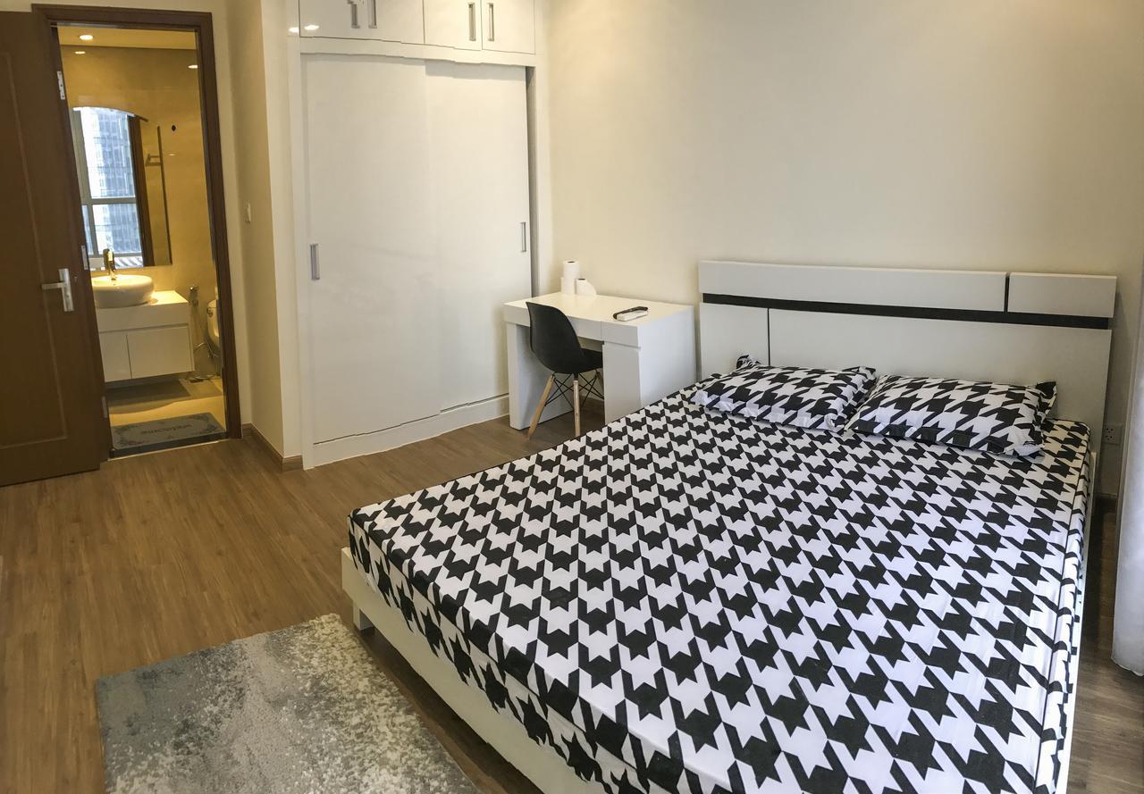 Luxury Vinhomes Central Park Apartment