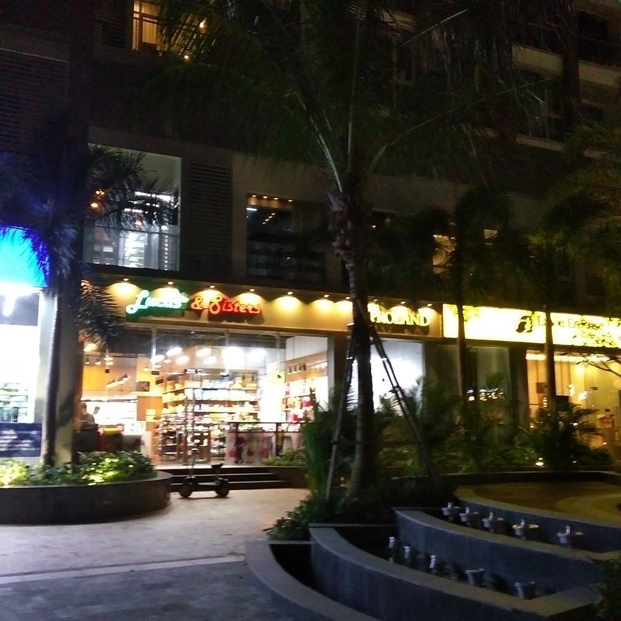 Deluxe 3br Apartment- Vinhomes Central Park Apartment Ho Chi Minh City