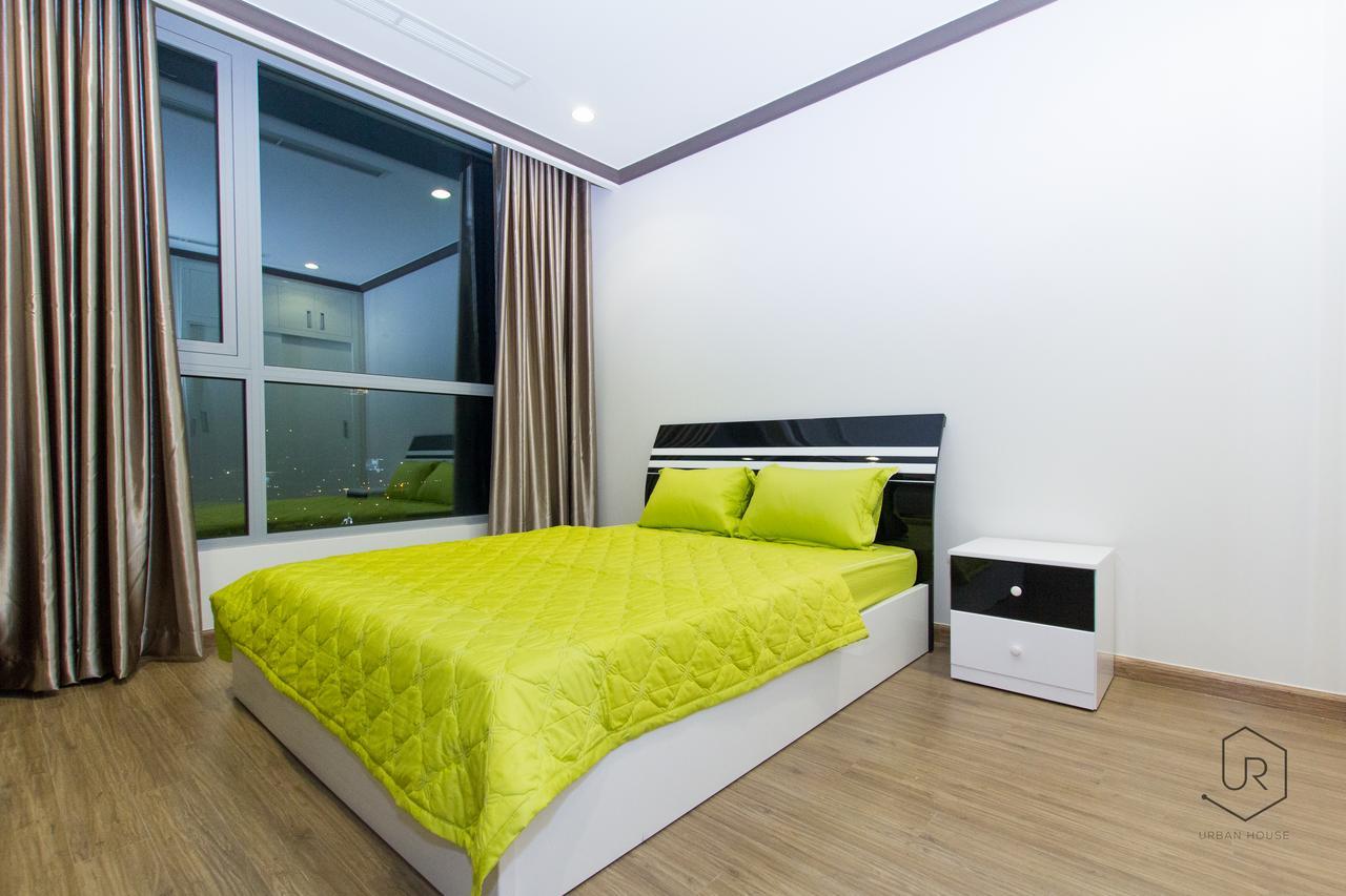 Huyen Vinhomes Central Park *