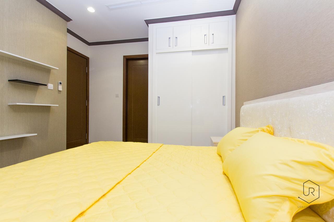 Huyen Vinhomes Central Park Homestay