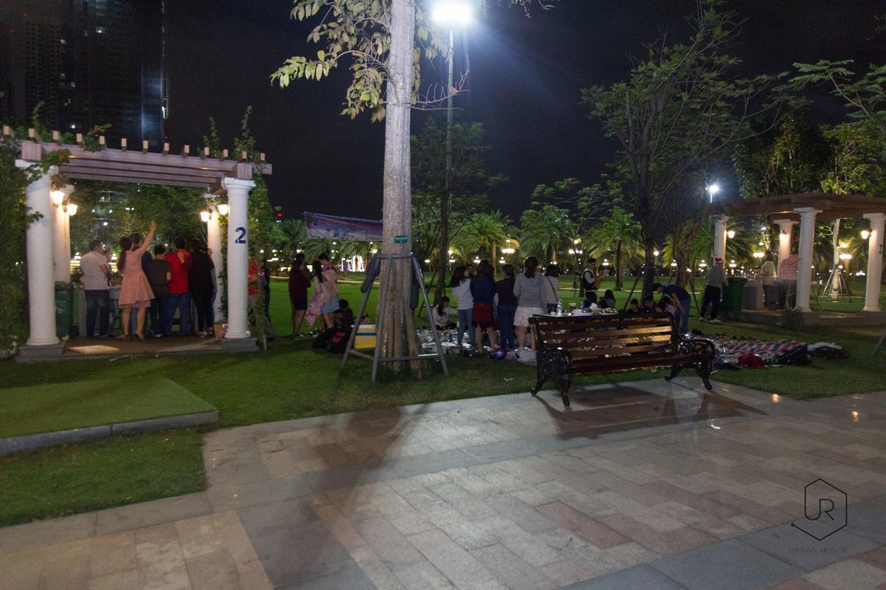 Huyen Vinhomes Central Park Homestay *