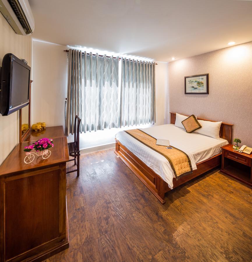 Golf Khách sạn