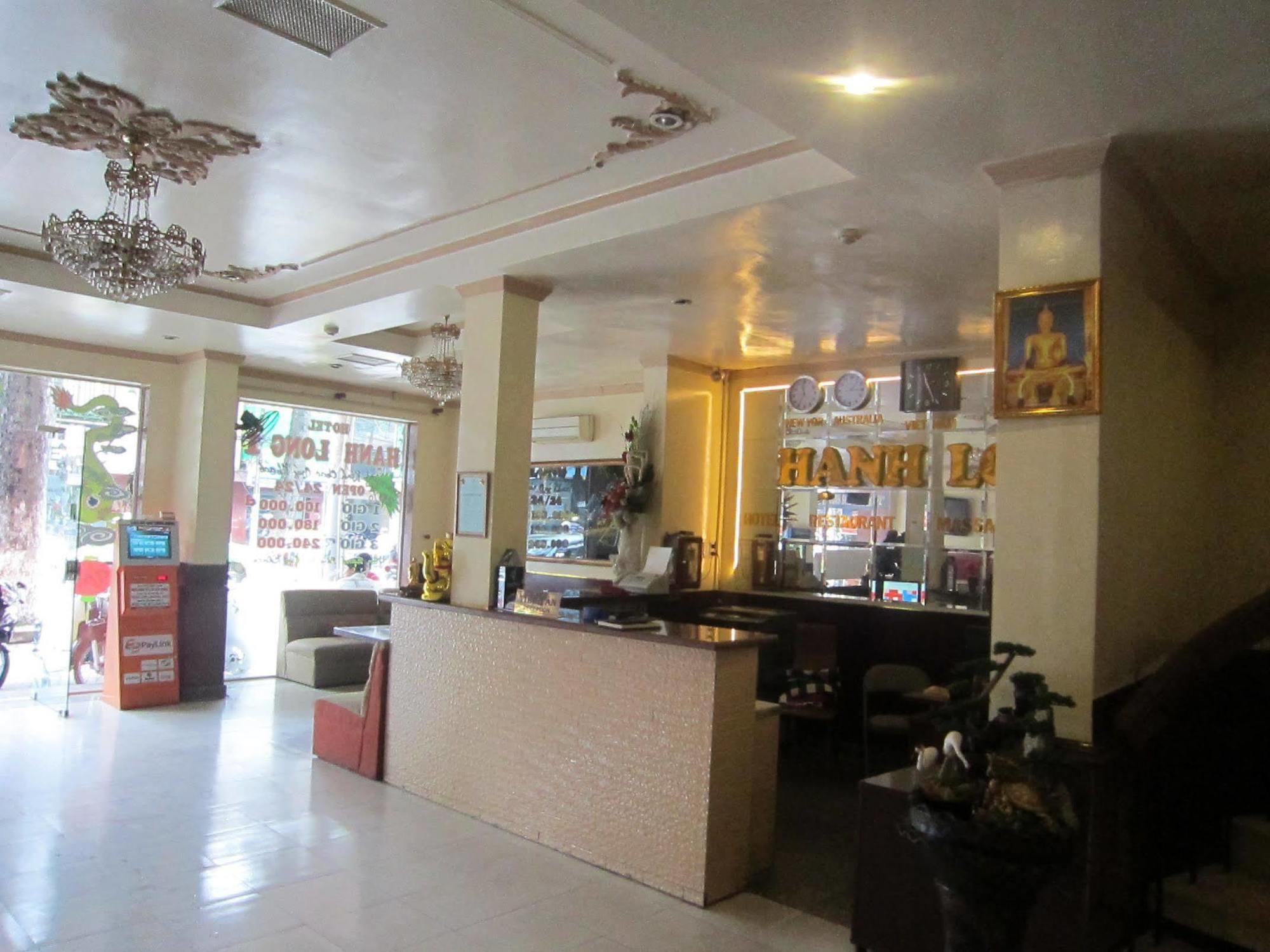 Khach San Hanh Long Hotel 2*
