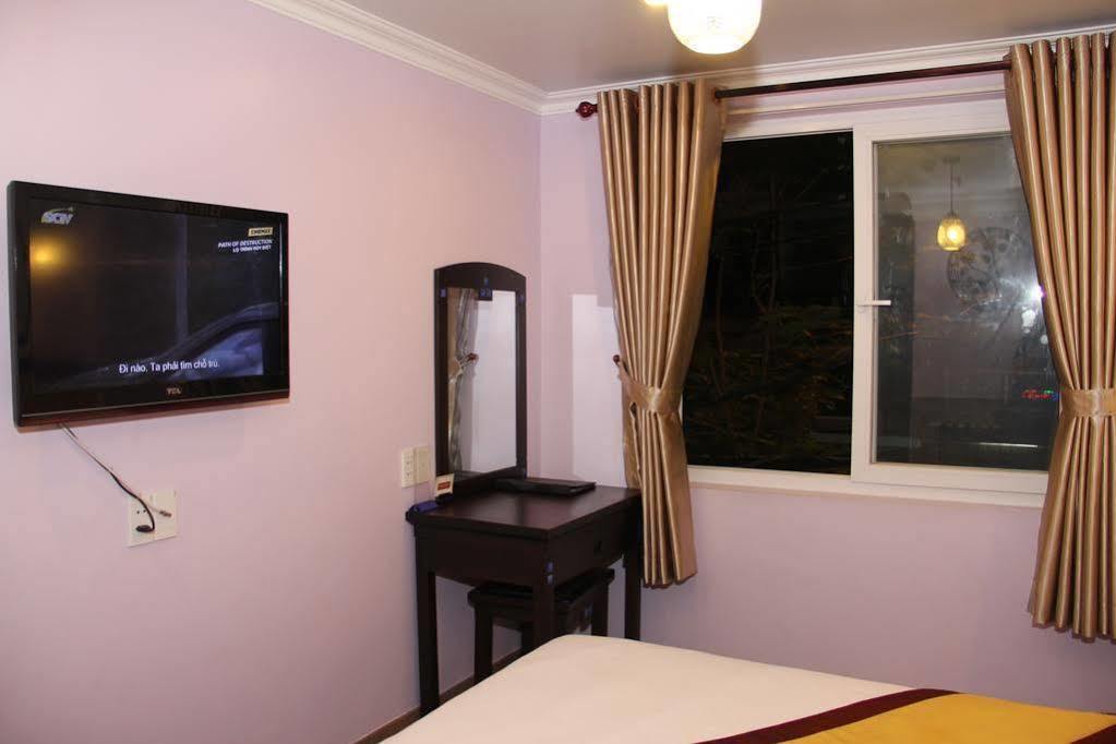 Lam Hotel
