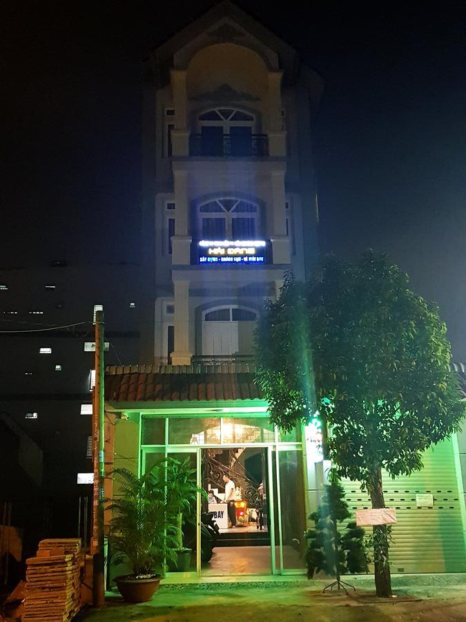 Dang * Ho Chi Minh City