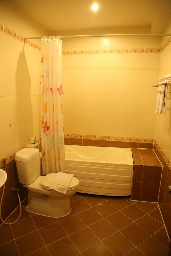 Hotel Golden 2*