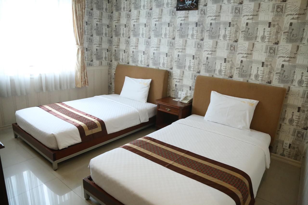 Hotel Golden 2*